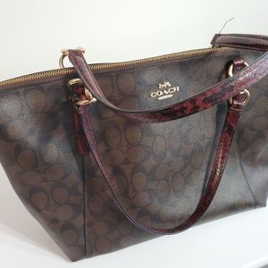 Coach AVA signature leather tote bag